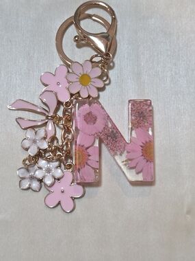 🌸 Custom Initial "N" Pretty in Pink Botanical Resin Keychain - Floral Bag Charm